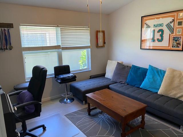 Royal Lakes - Residential