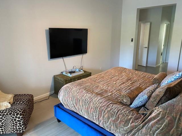 Royal Lakes - Residential