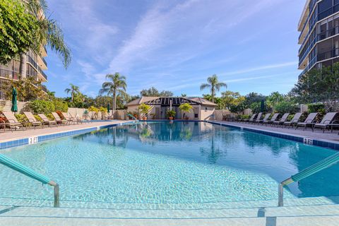 A home in Lake Worth