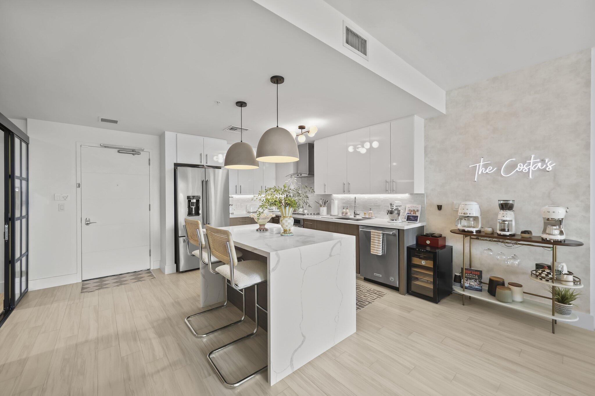 236 SE 5th Avenue 306
