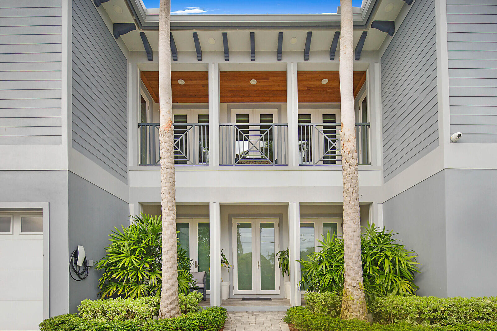 311 SE 11th Street