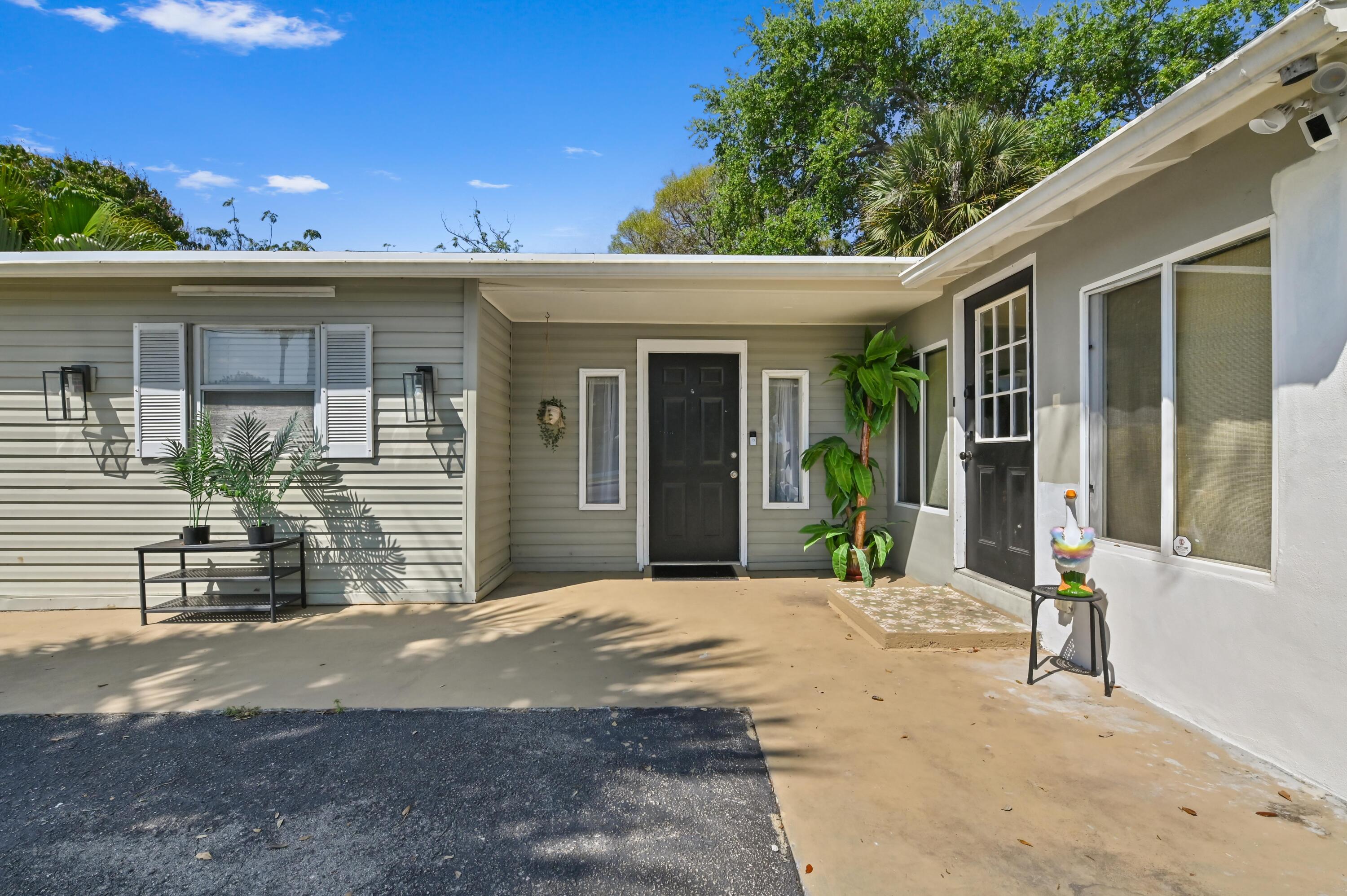 LAKE WORTH HEIGHTS - Residential