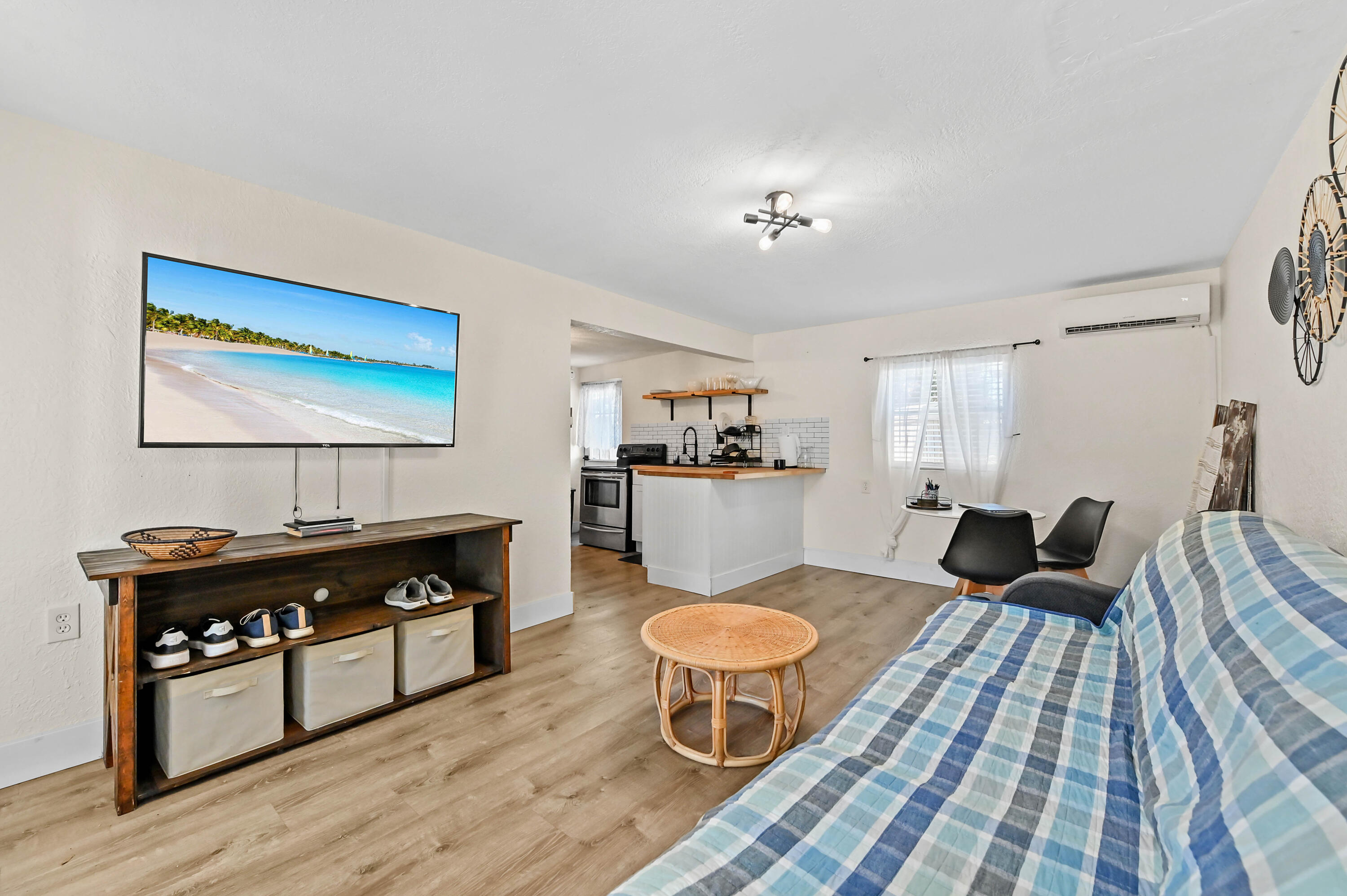 LAKE WORTH HEIGHTS - Residential