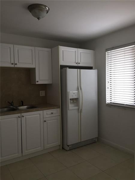 RACQUET CLUB - Residential
