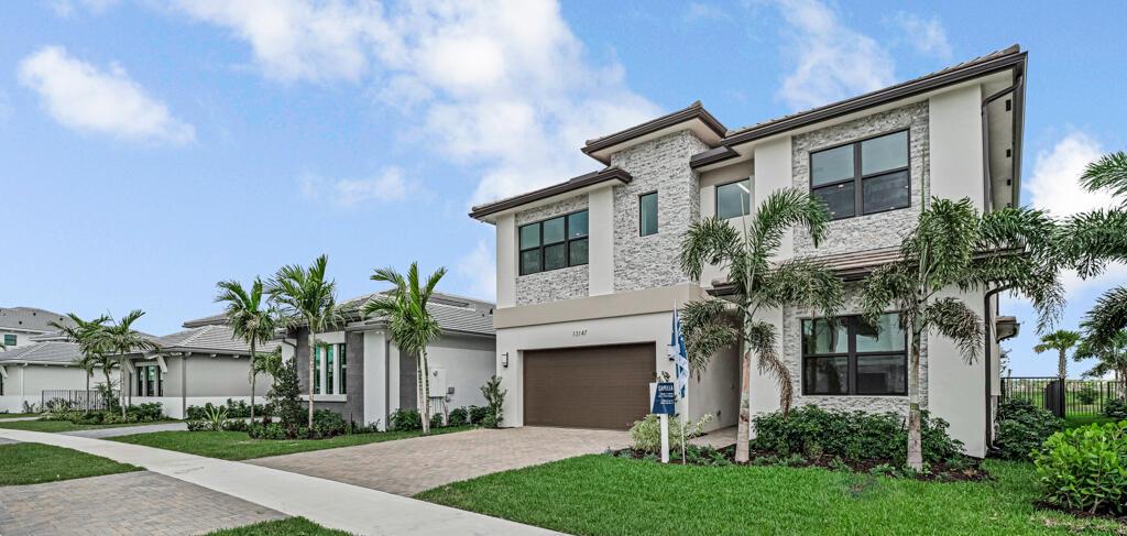 13147 Feathering Way