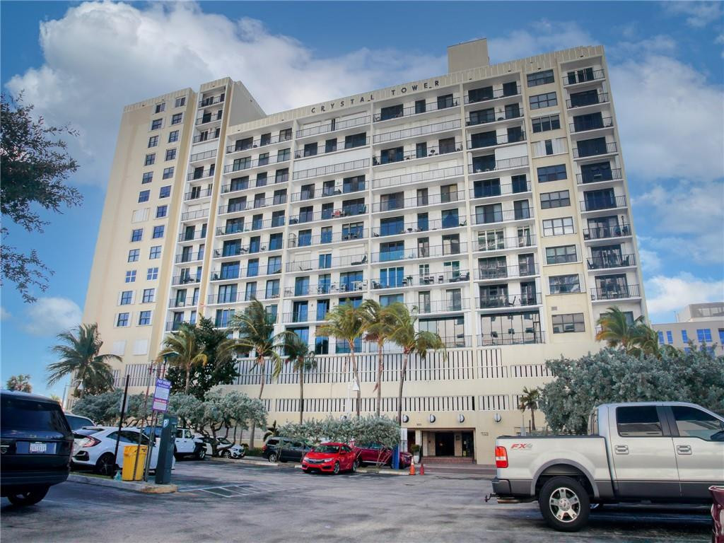 Crystal Towers - Residential