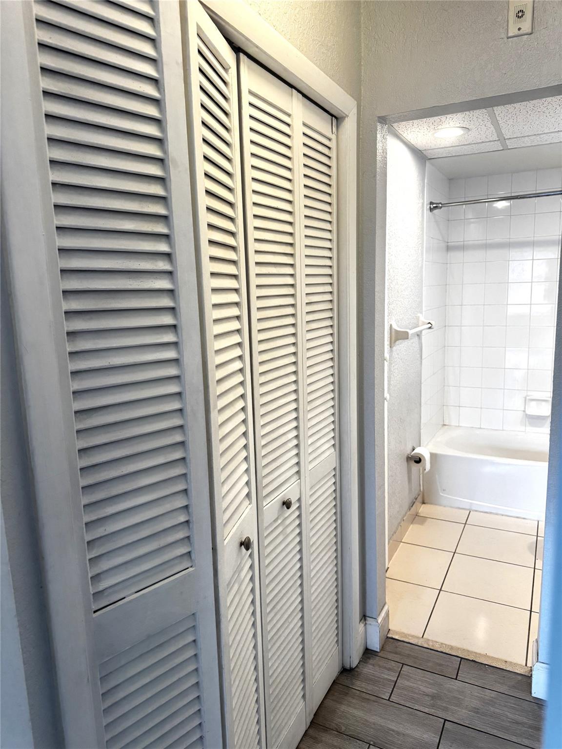 Coco Cay Condo - Residential Lease