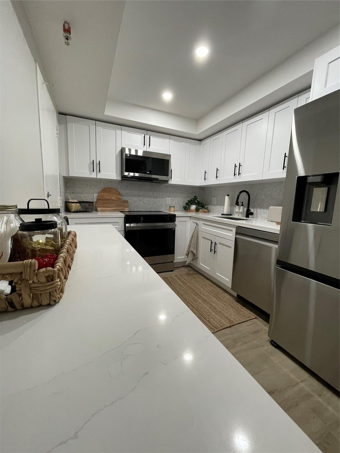 COASTAL TOWERS CONDO - Residential Lease