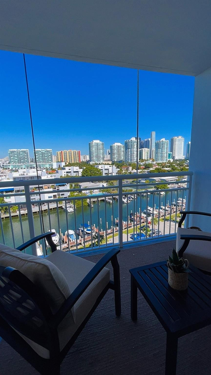 COASTAL TOWERS CONDO - Residential Lease