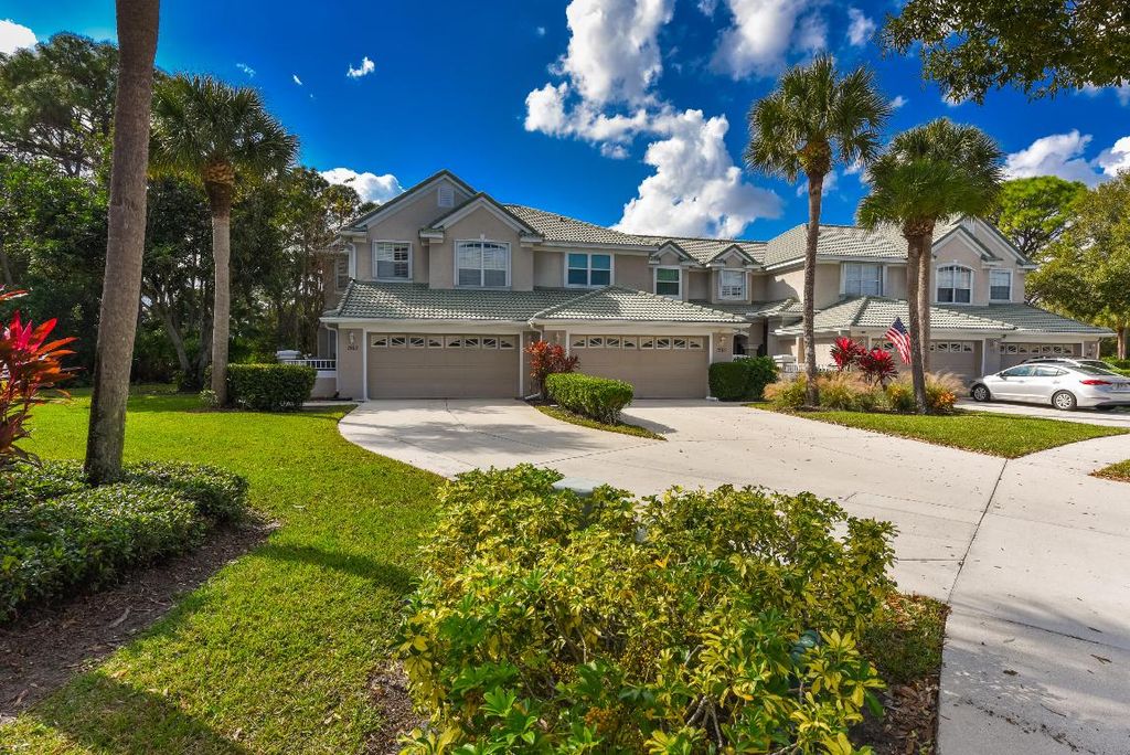 Photo of 1567 SW Harbour Isles Circle, Port Saint Lucie, FL 34986 (MLS # R11143791)