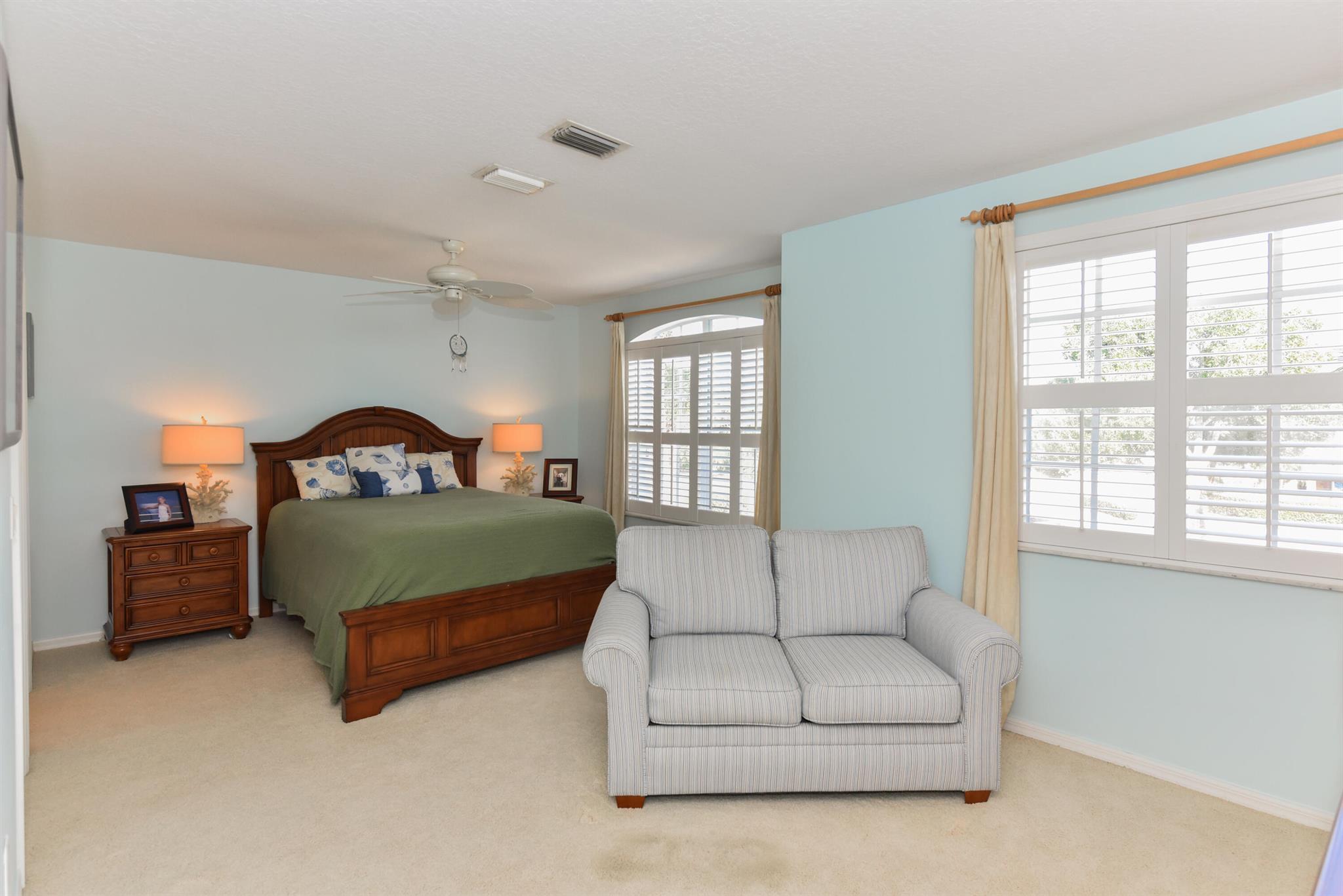 HARBOUR ISLES AT LAKE CHA - Residential