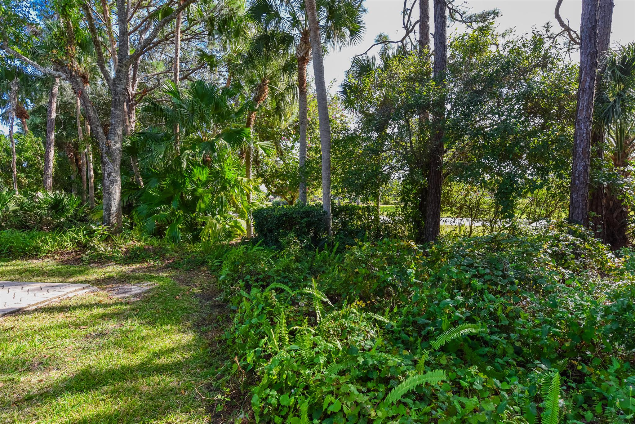 HARBOUR ISLES AT LAKE CHA - Residential
