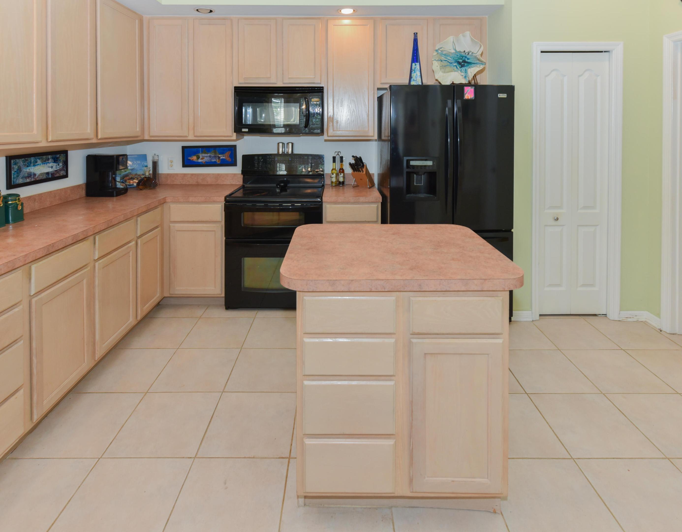 HARBOUR ISLES, HARBOUR ISLES AT LAKE CHARLES - Residential