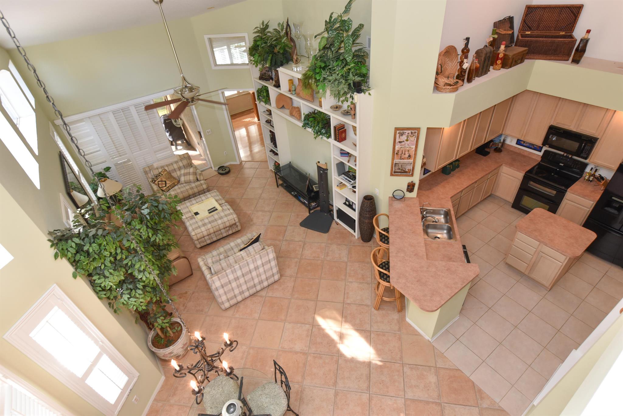 HARBOUR ISLES AT LAKE CHA - Residential