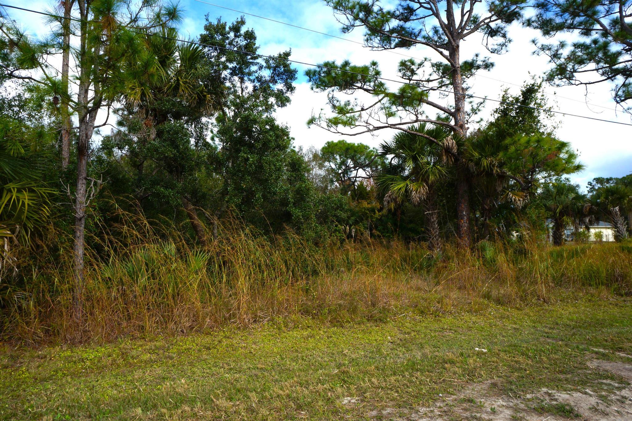 VERO LAKE ESTATES UNIT E - Land