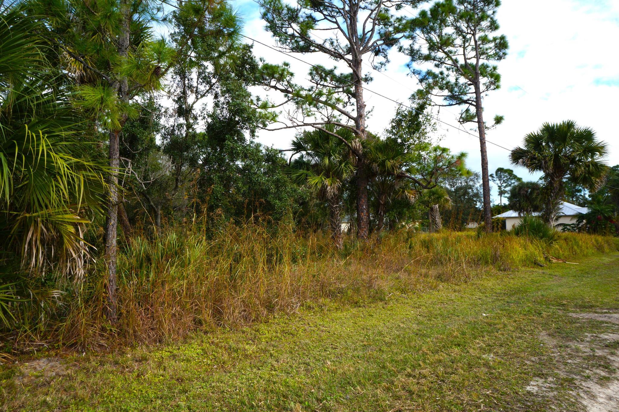 VERO LAKE ESTATES UNIT E - Land