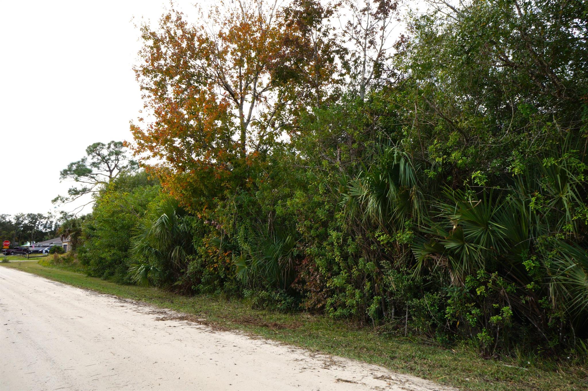 VERO LAKE ESTATES UNIT E - Land