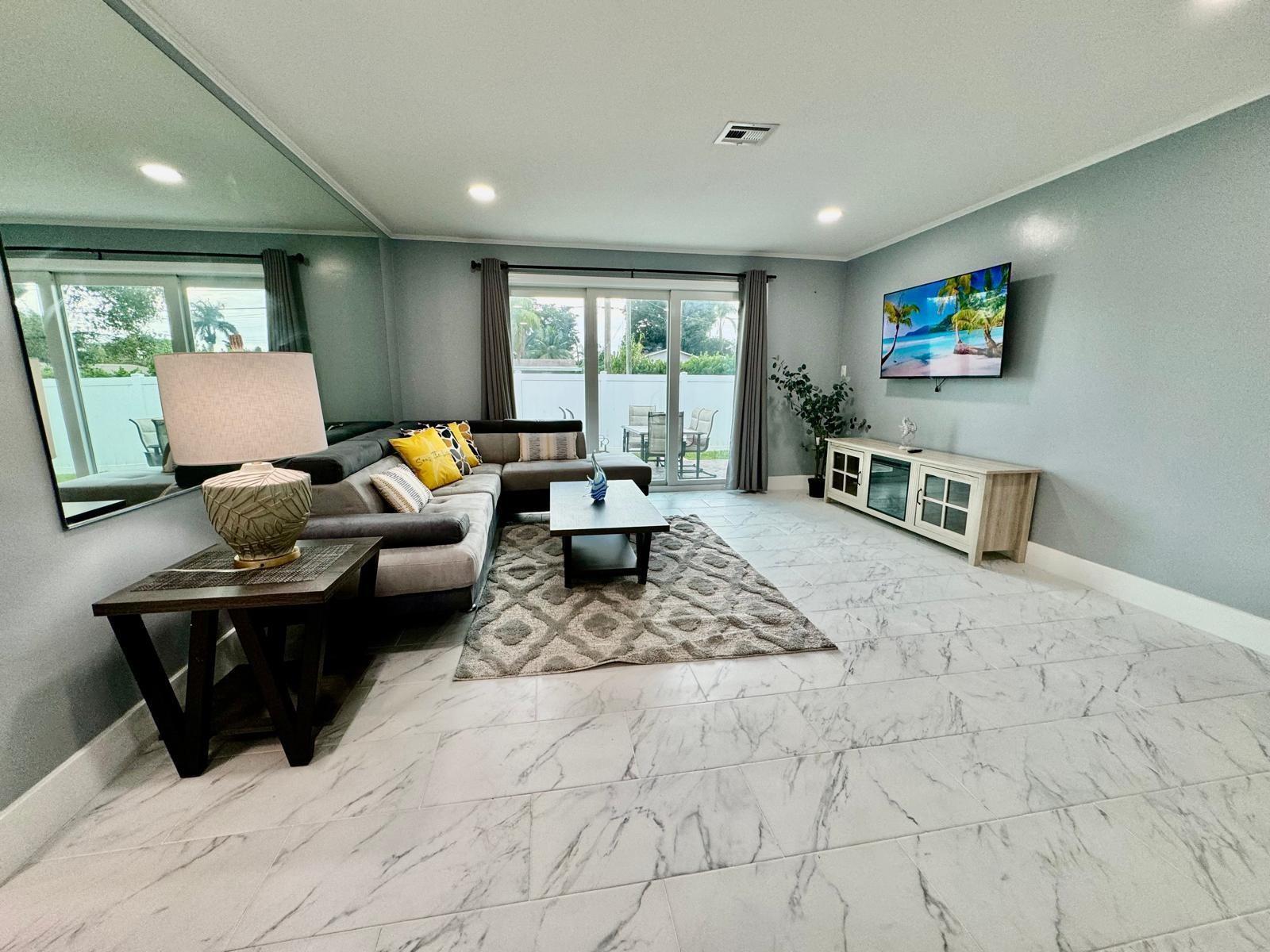 South Dania Heights Amd - Residential Lease