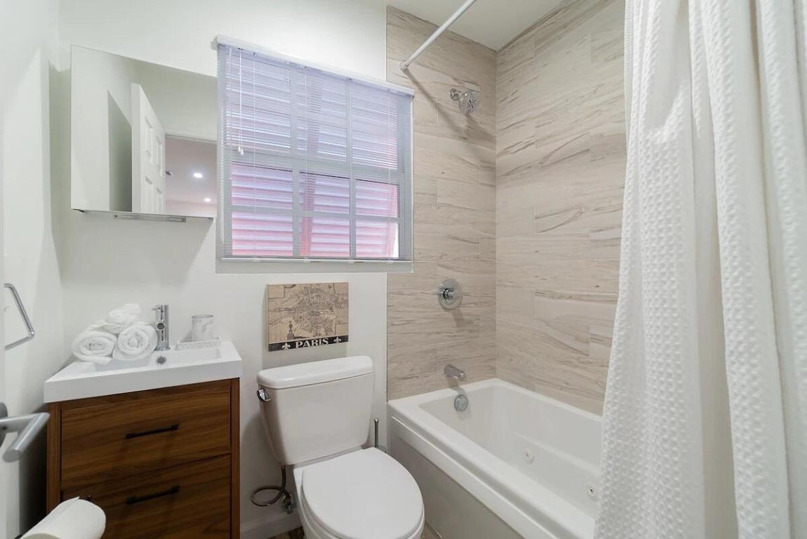 FLAMINGO PARK - Residential