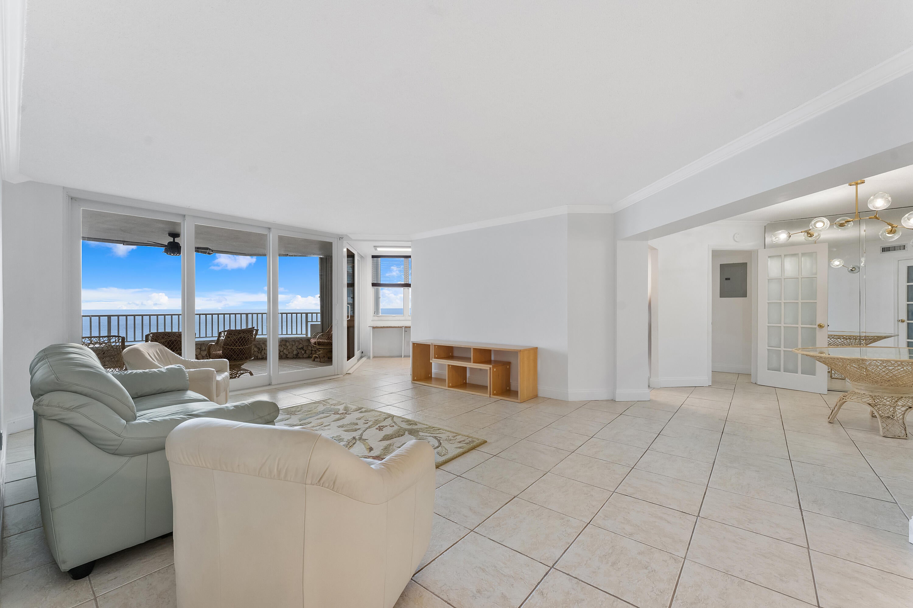 1340 S OCEAN Boulevard 1106