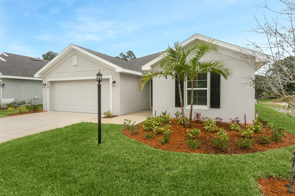 Photo of 5310 Vespera Street, Fort Pierce, FL 34951 (MLS # R10831926)