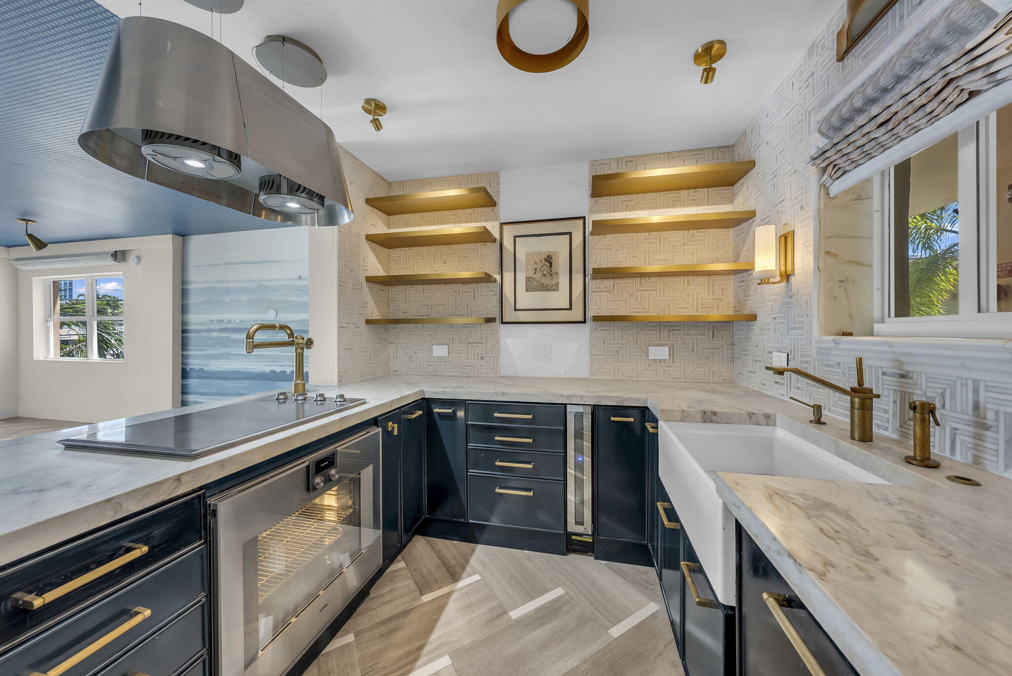 341 N Birch Road Unit 206