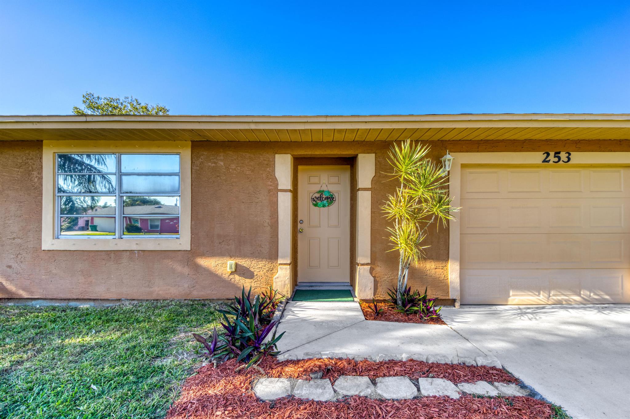 PORT ST LUCIE SECTION 13 - Residential