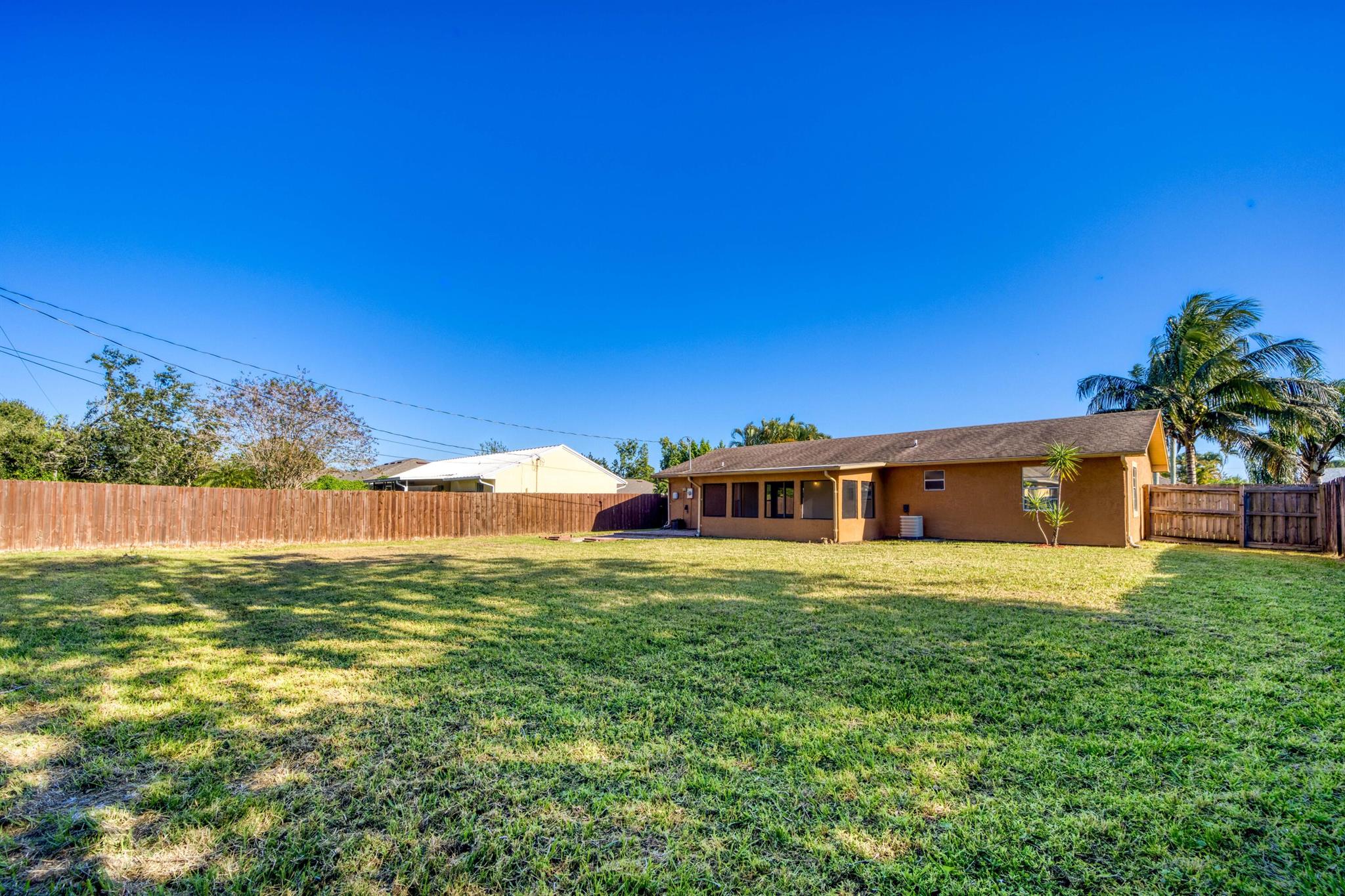 PORT ST LUCIE SECTION 13 - Residential