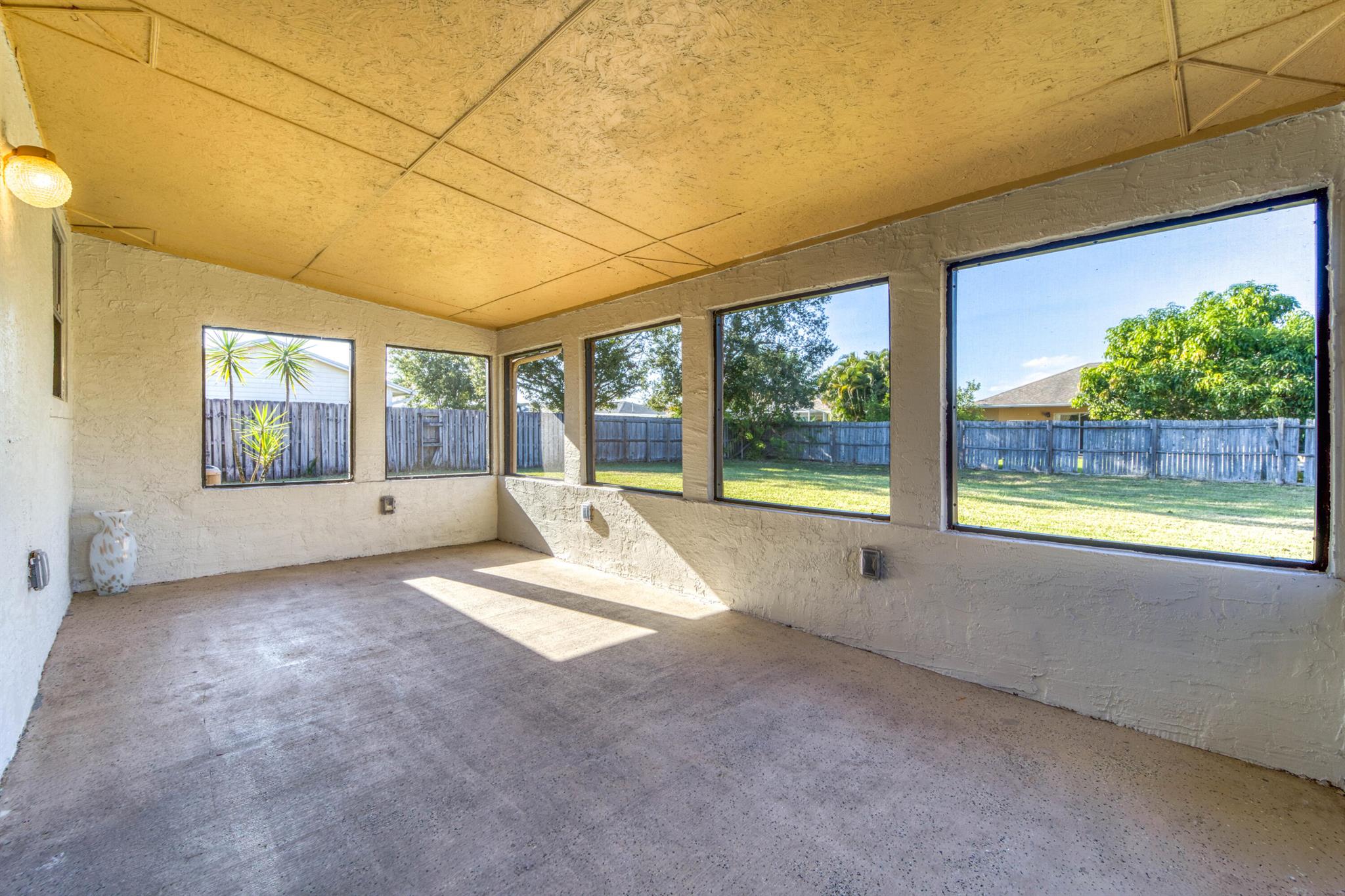 PORT ST LUCIE SECTION 13 - Residential