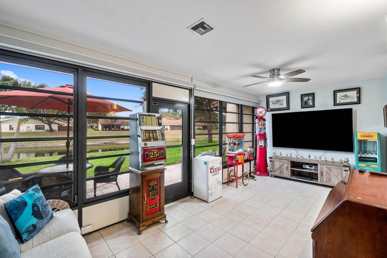 OAKWOOD II - Residential