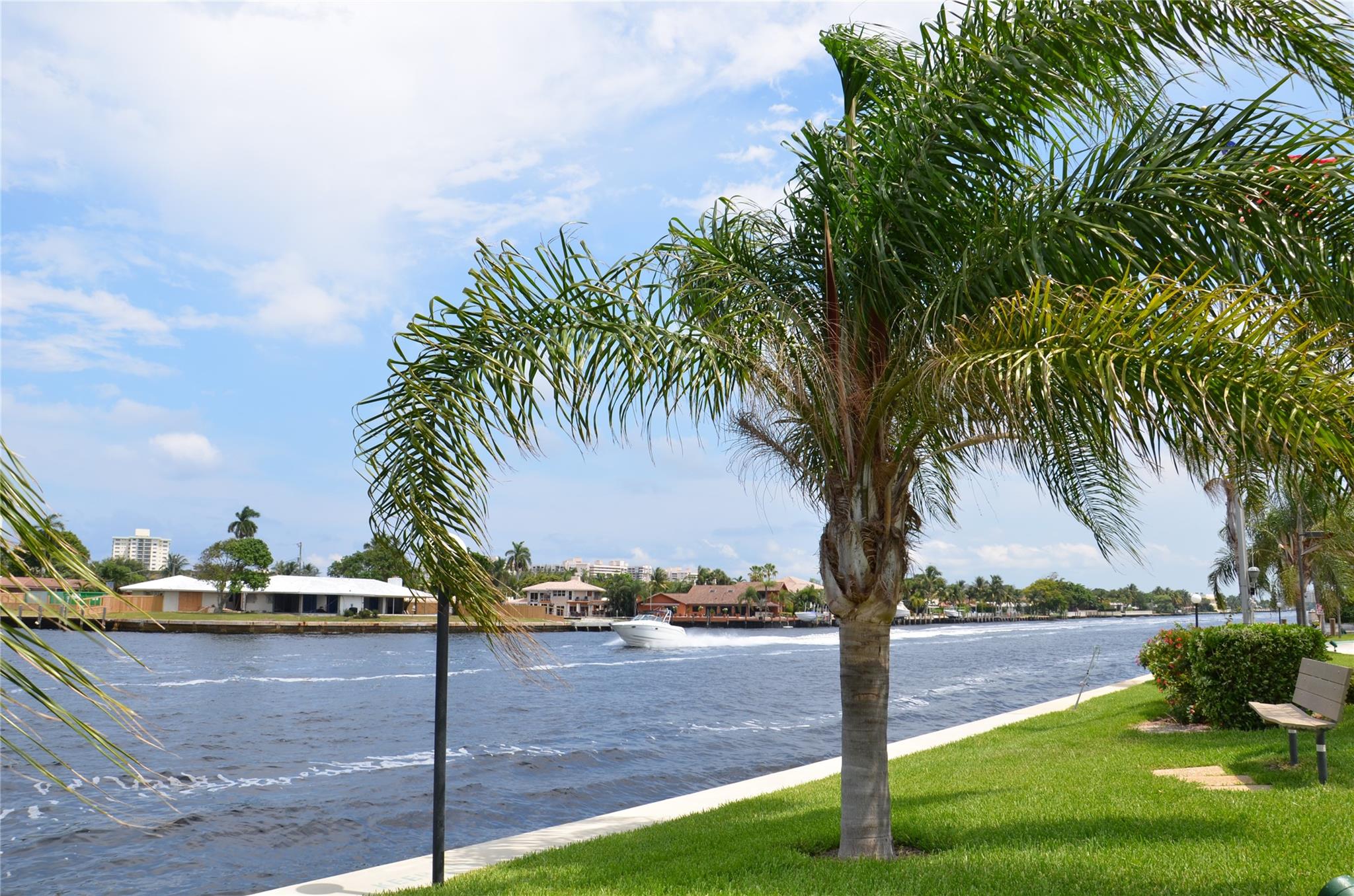 Bay Colony Club Condo - Residential