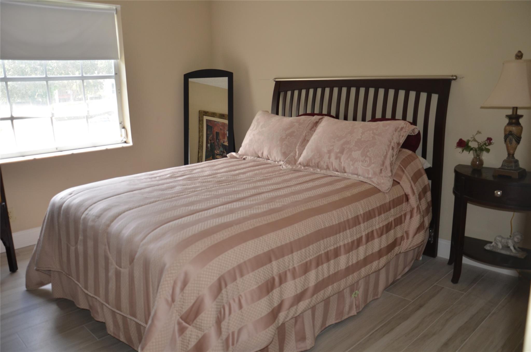 Bay Colony Club Condo - Residential