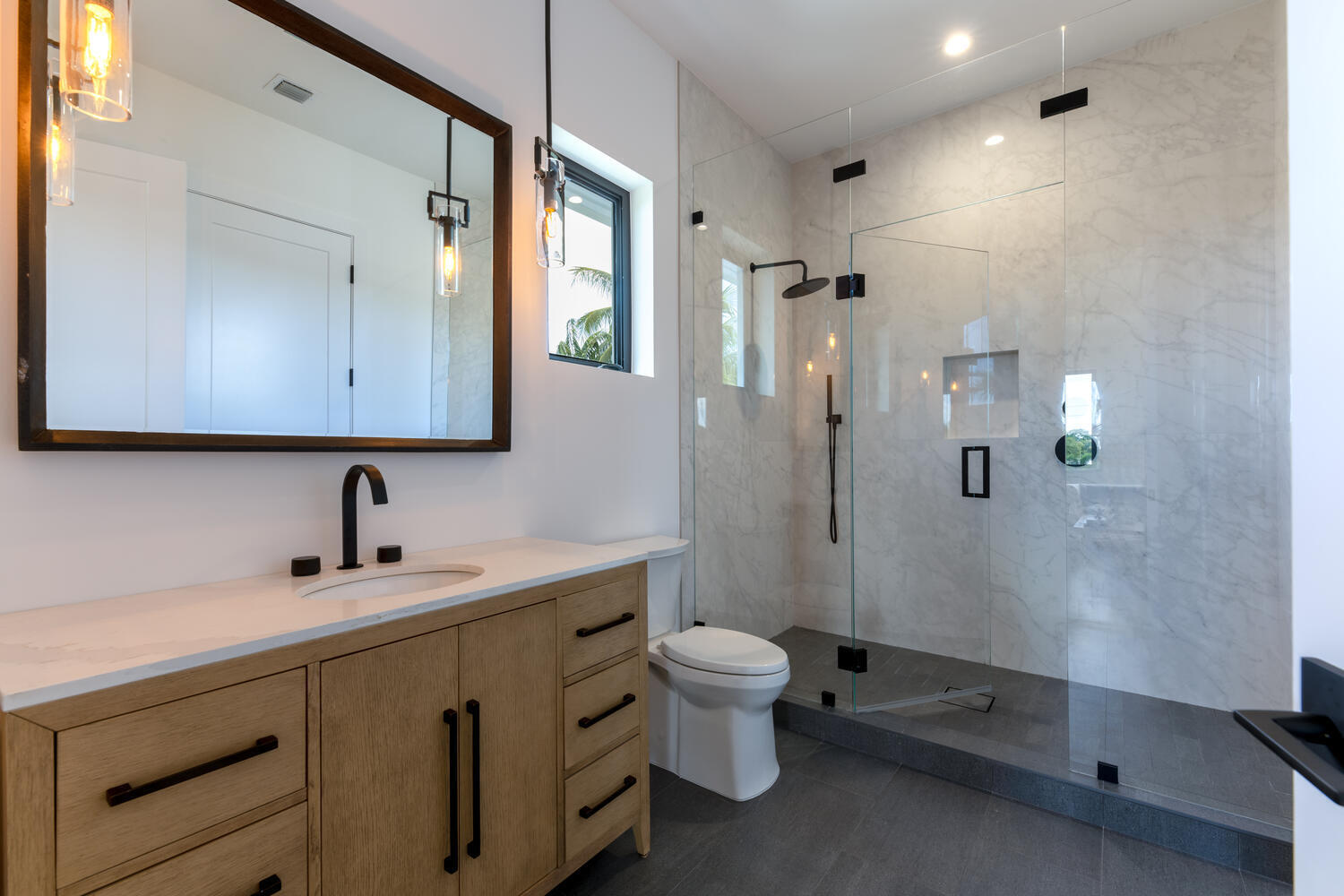 NORTH PALM BEACH VILLAGE OF 2 - Residential