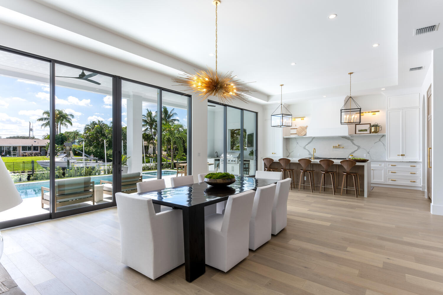 NORTH PALM BEACH VILLAGE OF 2 - Residential