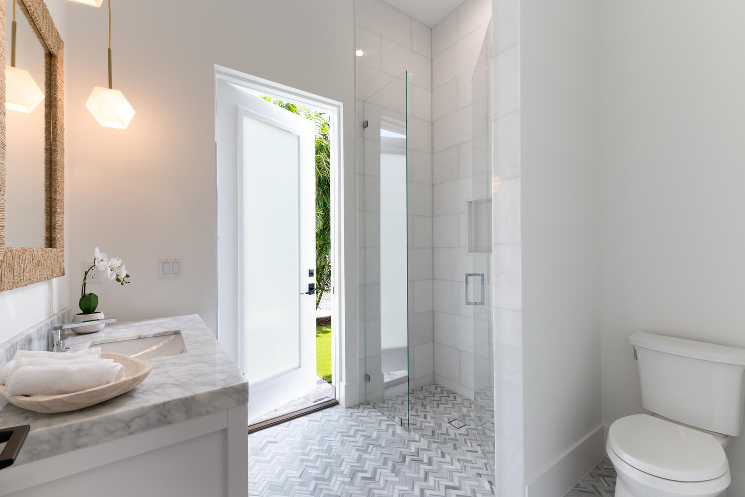 NORTH PALM BEACH VILLAGE OF 2 - Residential