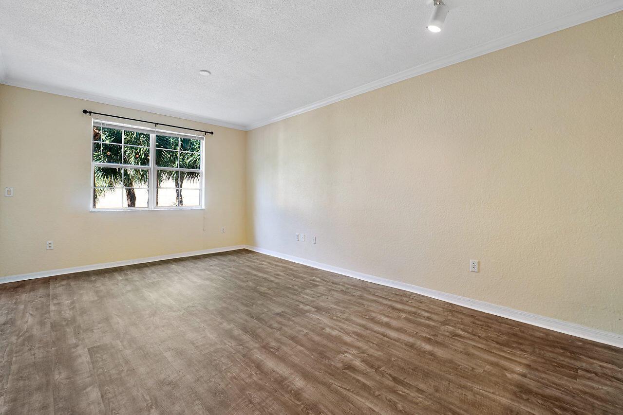 1805 N Flagler Drive 205
