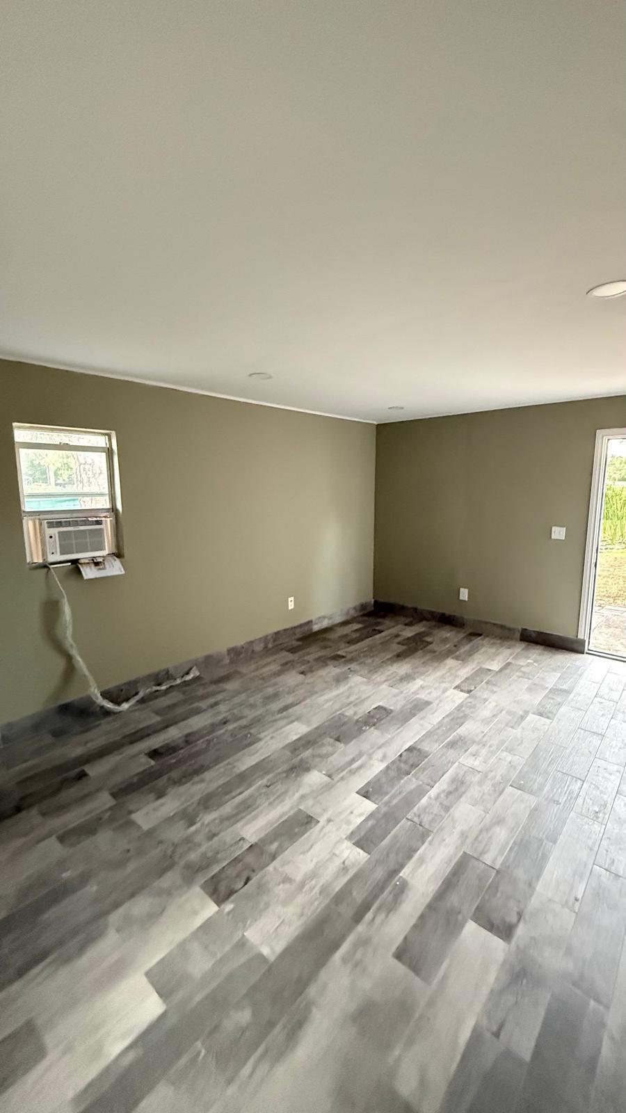 THE ACREAGE - Residential