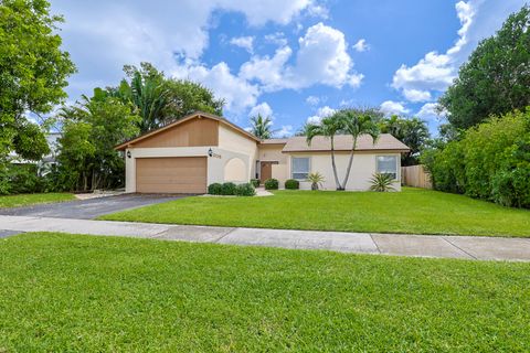 A home in Deerfield Beach