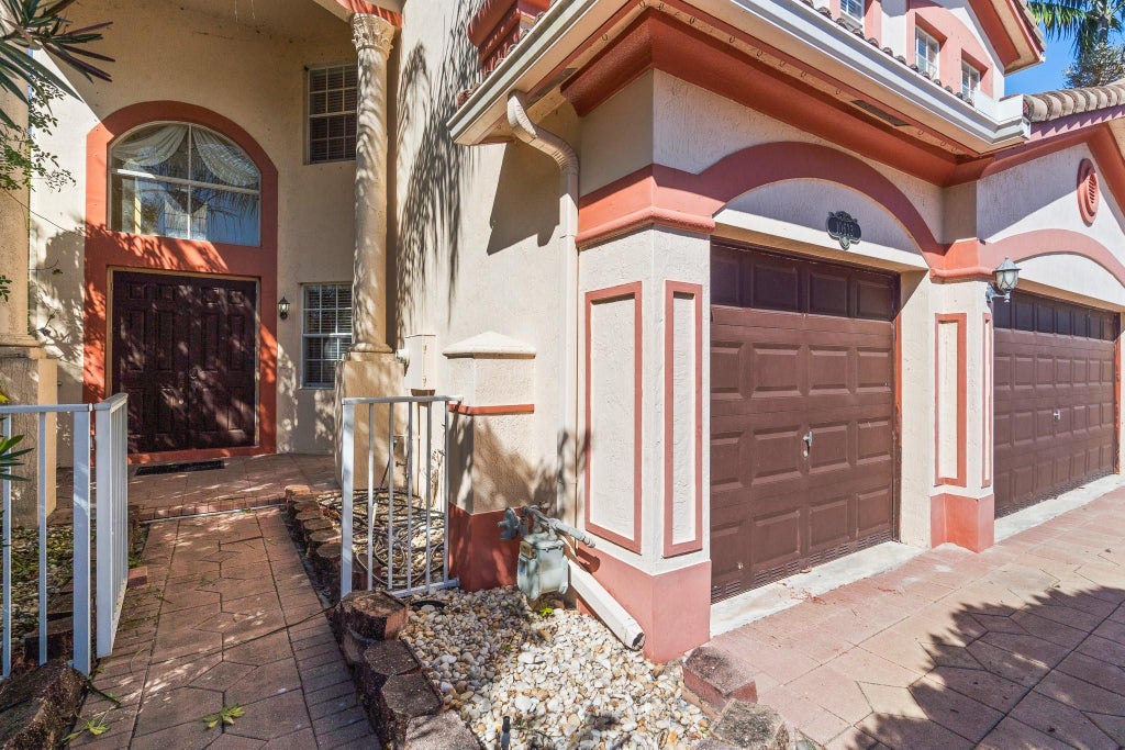 Photo of 10633 OLD HAMMOCK Way, Wellington, FL 33414 (MLS # B26083573)