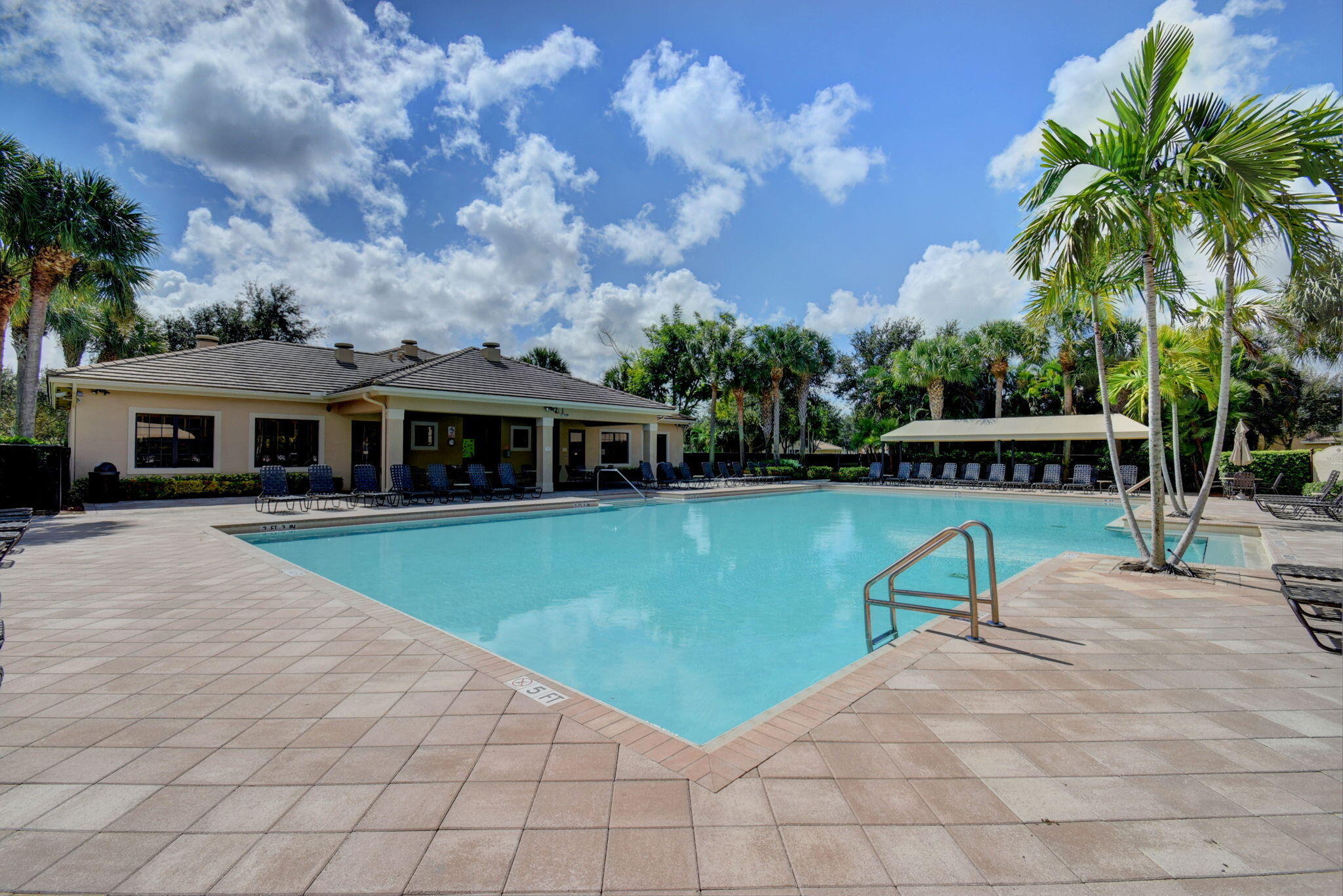 MINI ASSEMBLAGE PUD 7 - Residential