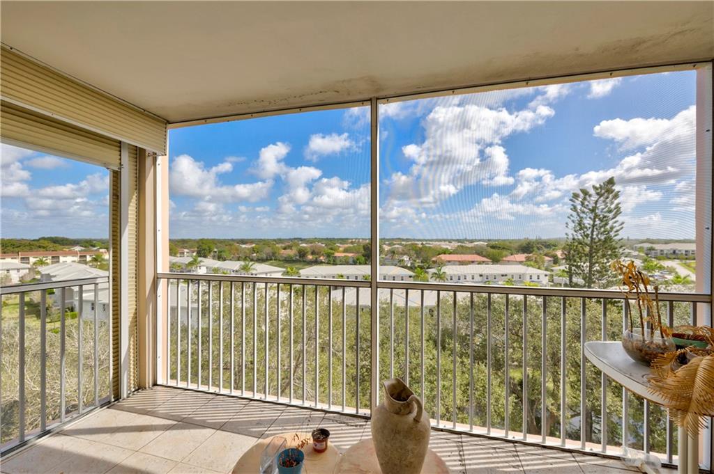 BRIARWOOD CLUB CONDO - Residential