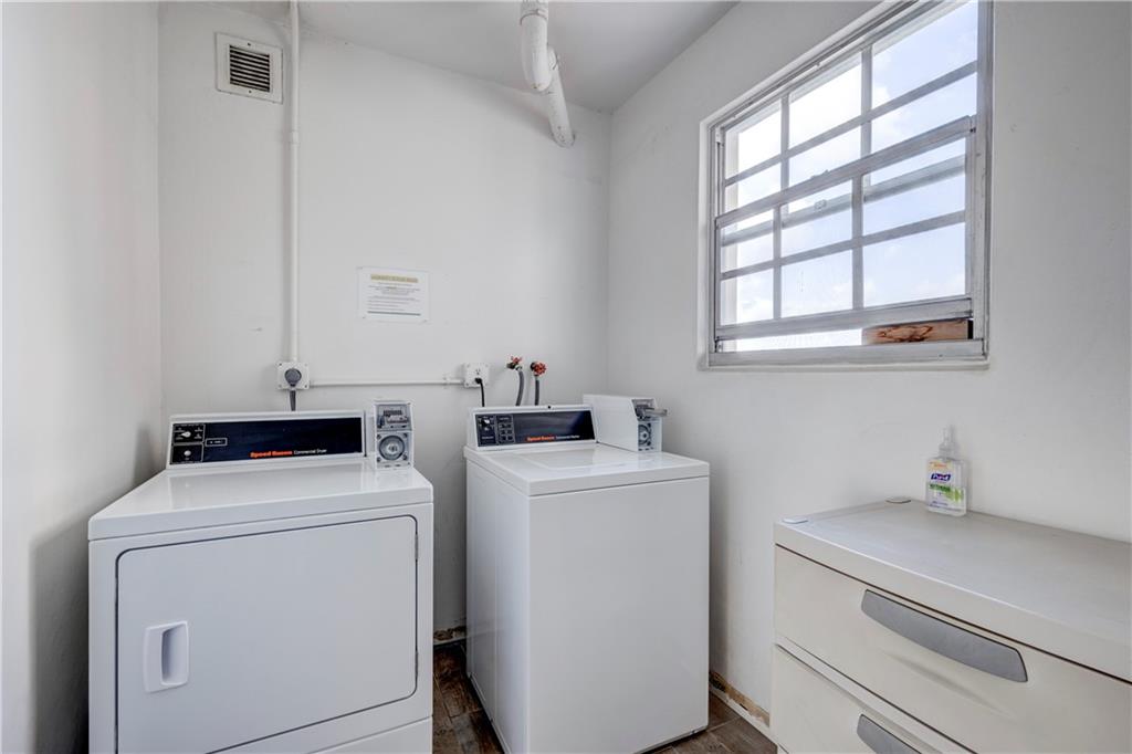 BRIARWOOD CLUB CONDO - Residential