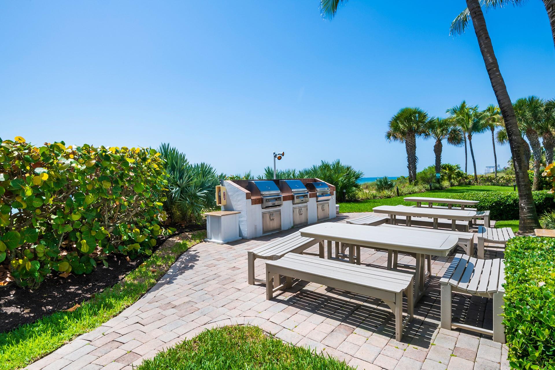 AQUAZUL CONDO - Residential