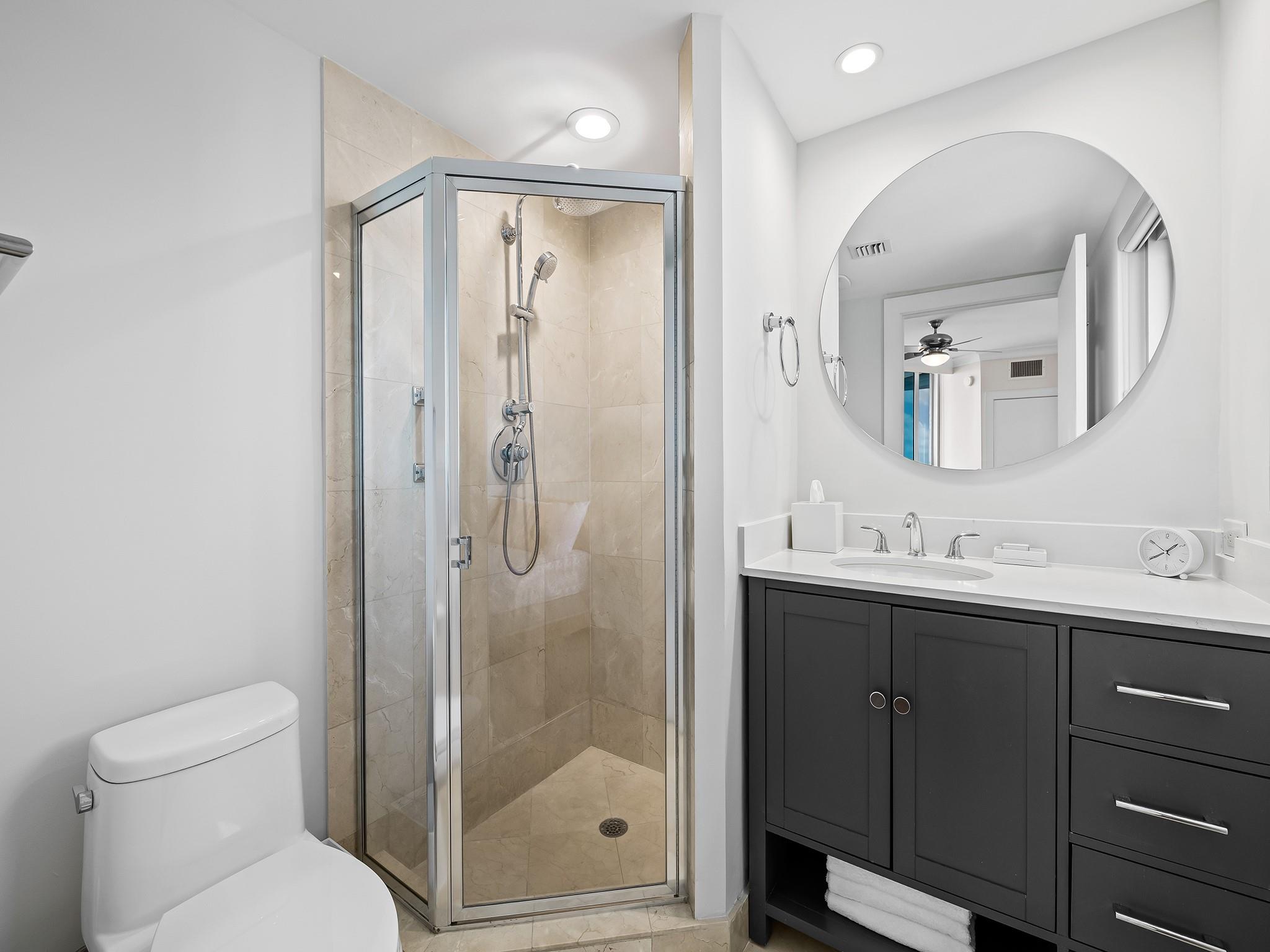 AQUAZUL CONDO - Residential