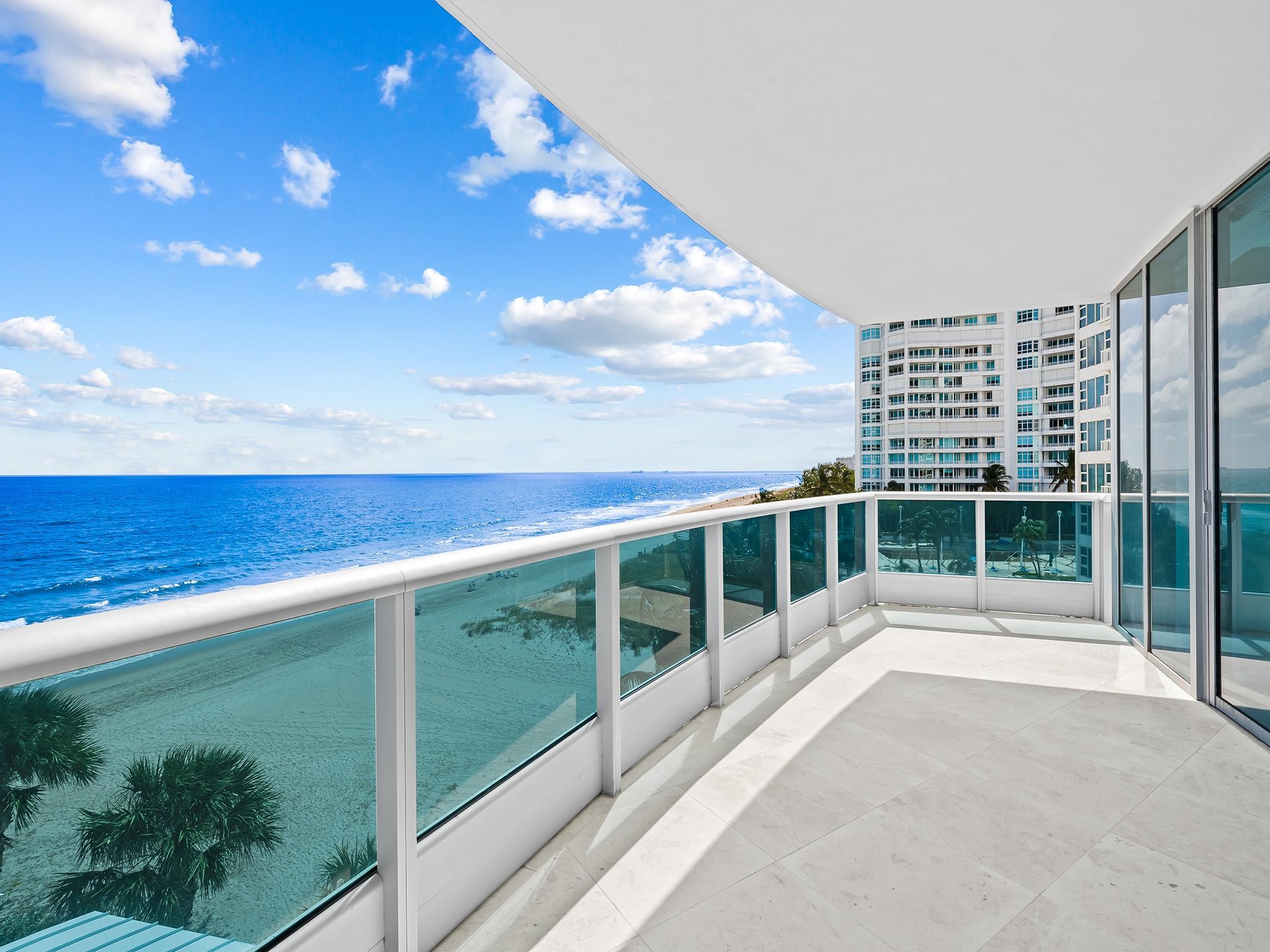 AQUAZUL CONDO - Residential