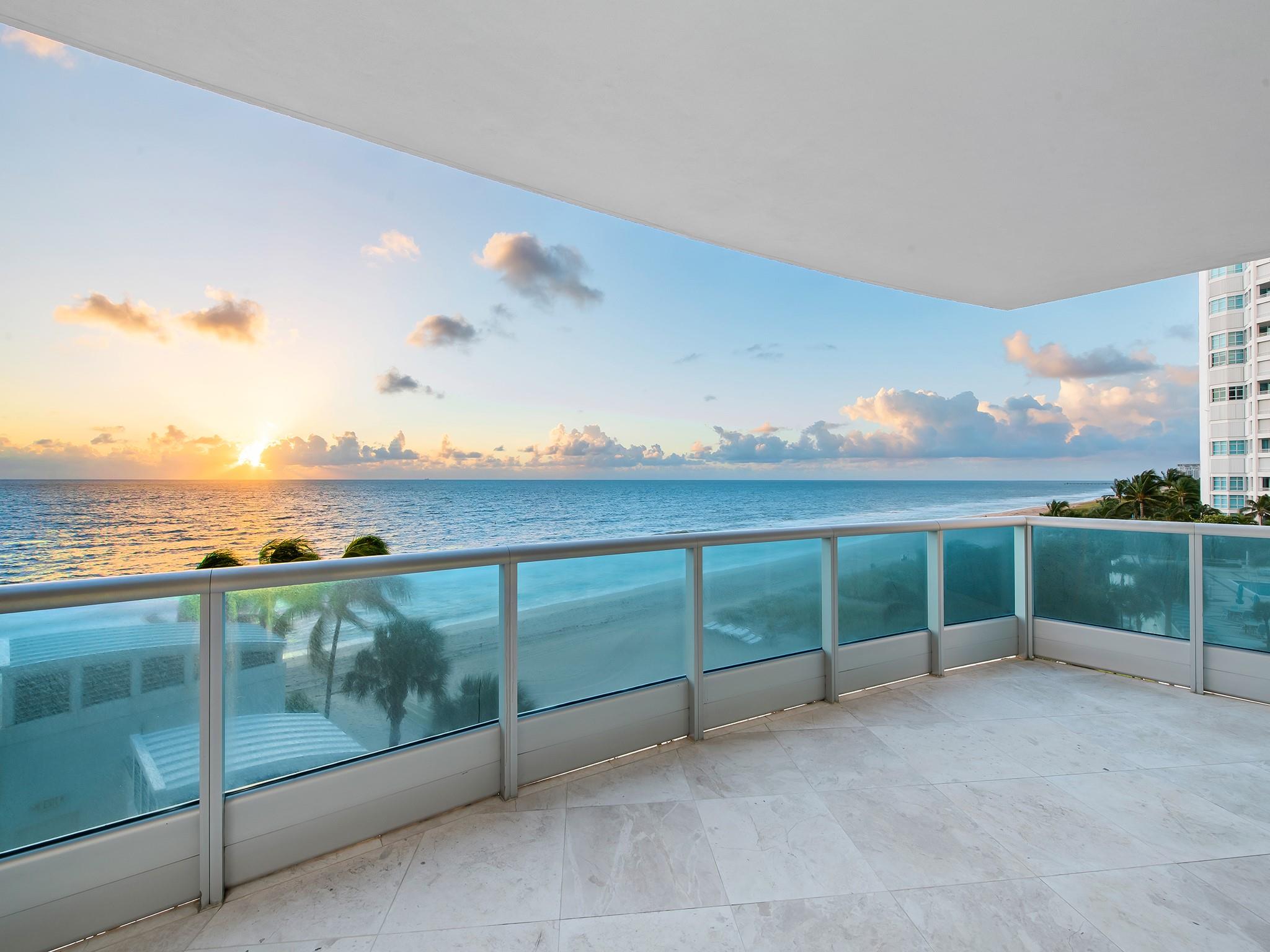 AQUAZUL CONDO - Residential