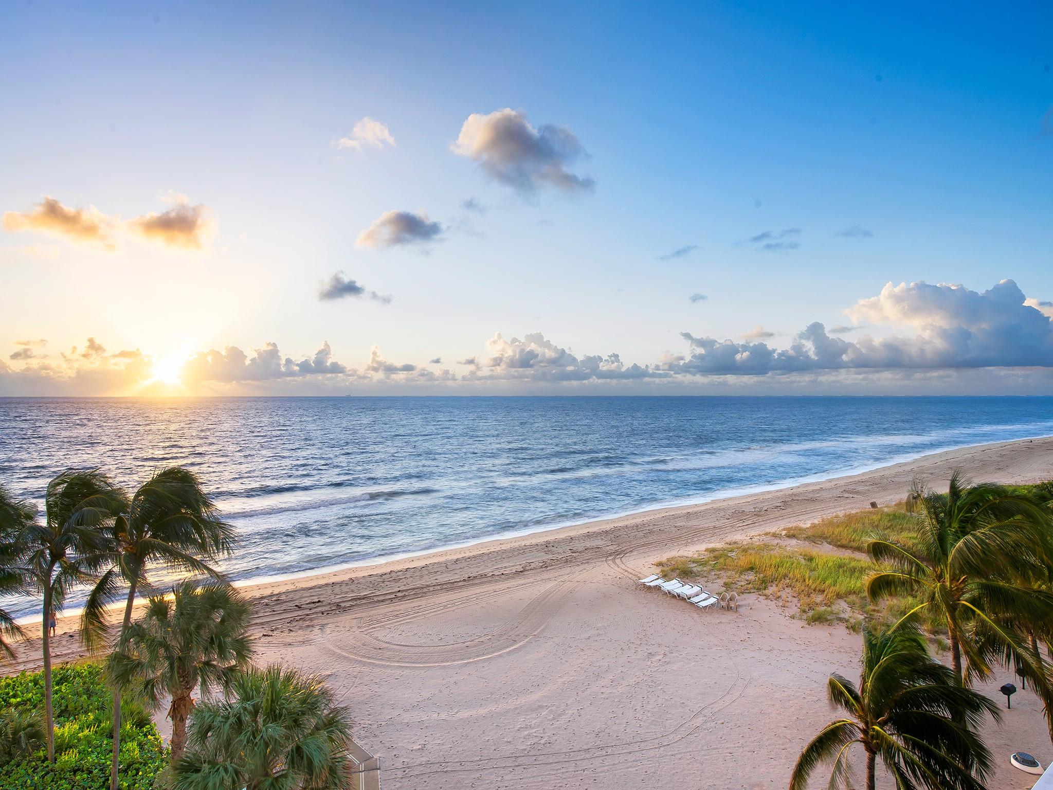 AQUAZUL CONDO - Residential