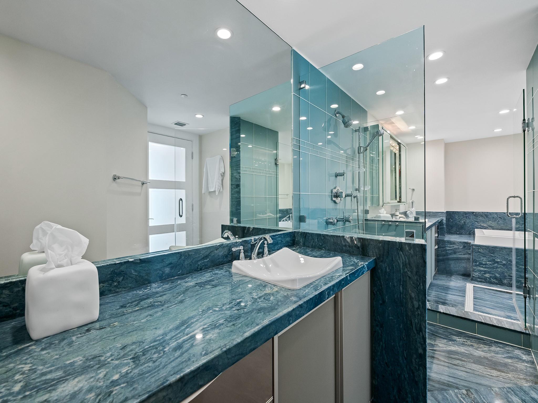 AQUAZUL CONDO - Residential