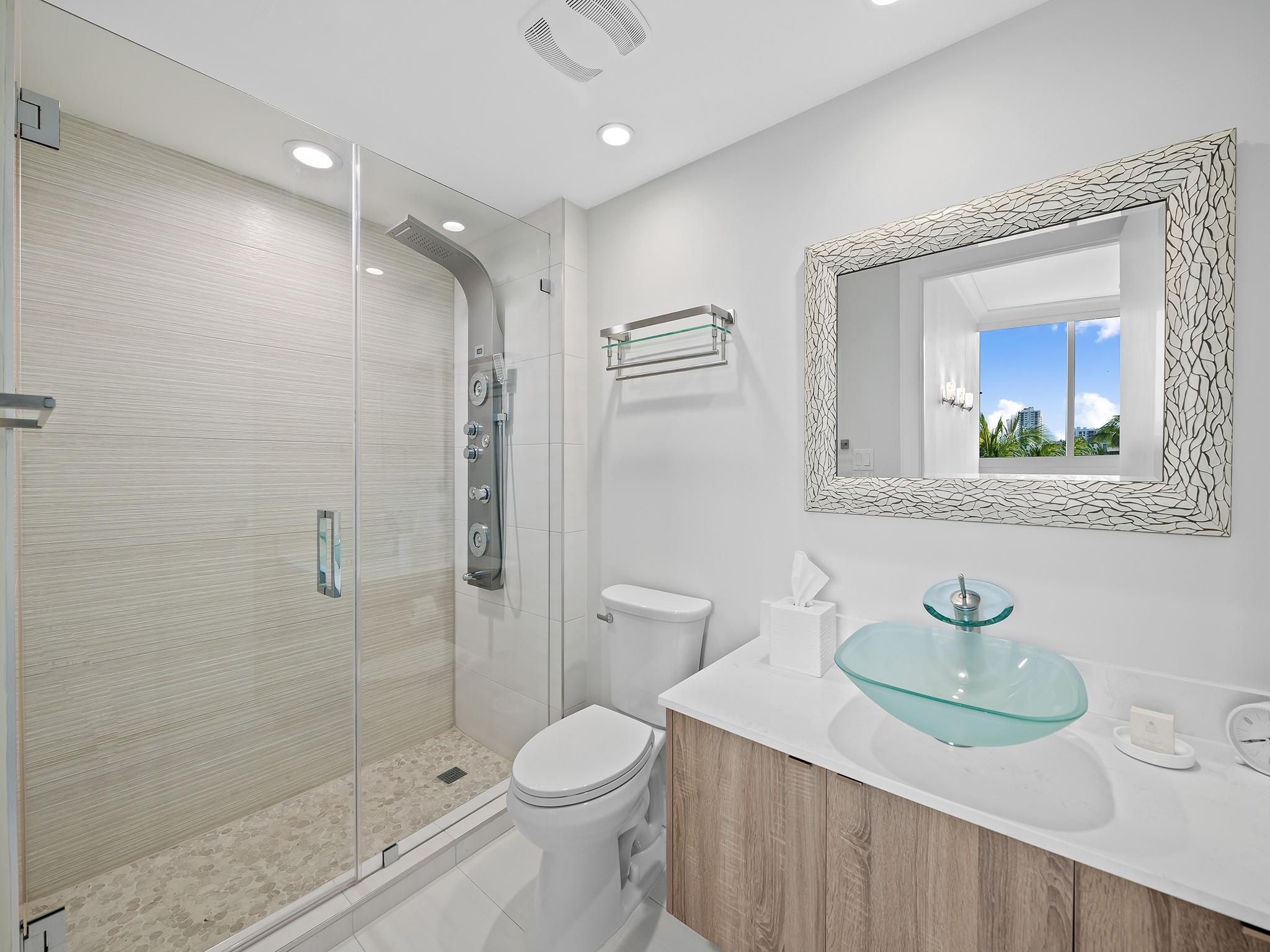 AQUAZUL CONDO - Residential