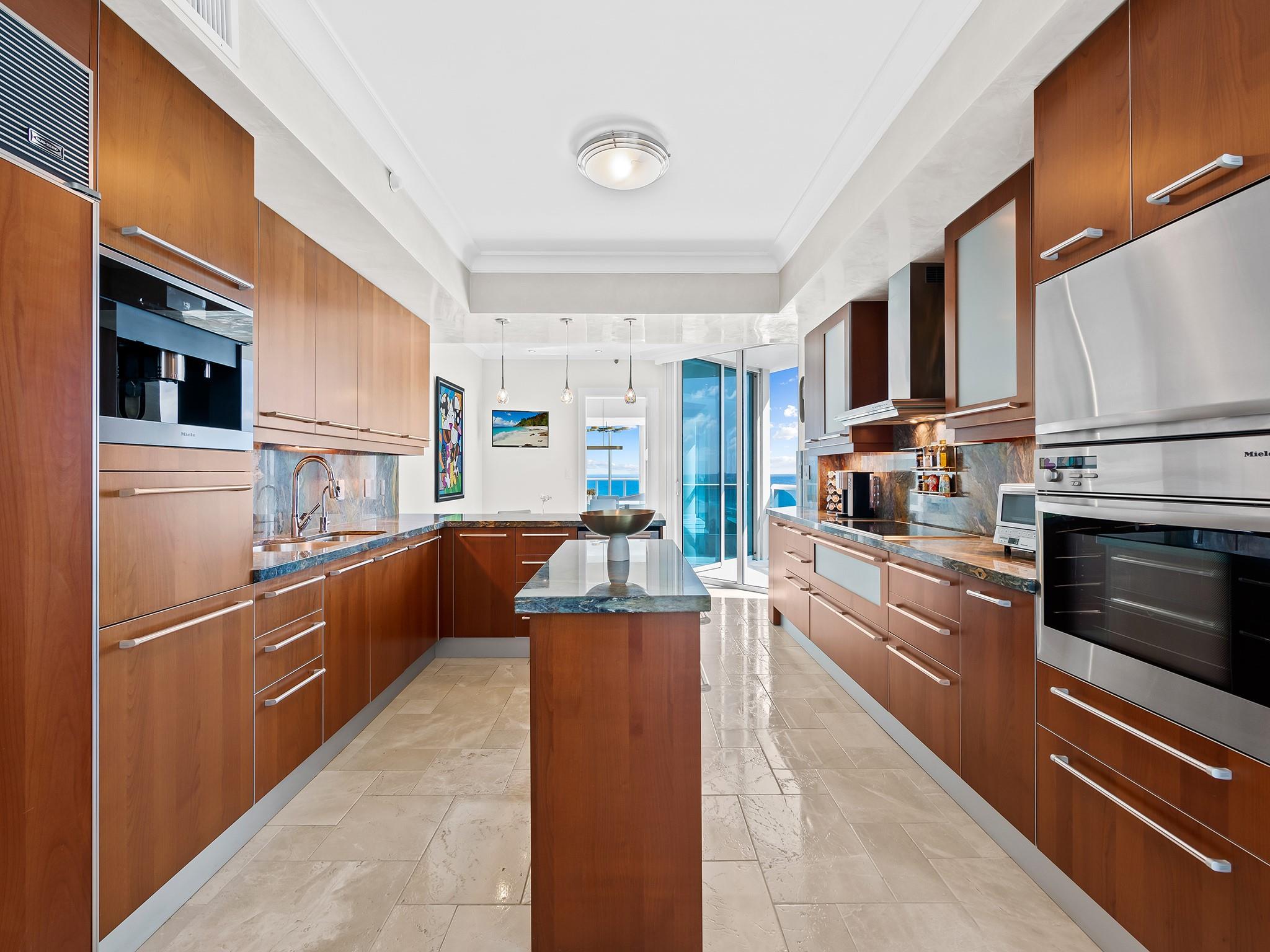 AQUAZUL CONDO - Residential